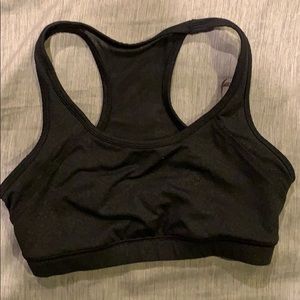sports bra